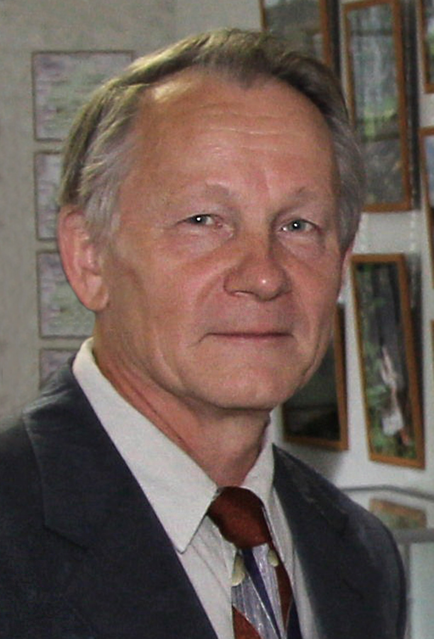 89165662898 Петров Владимир